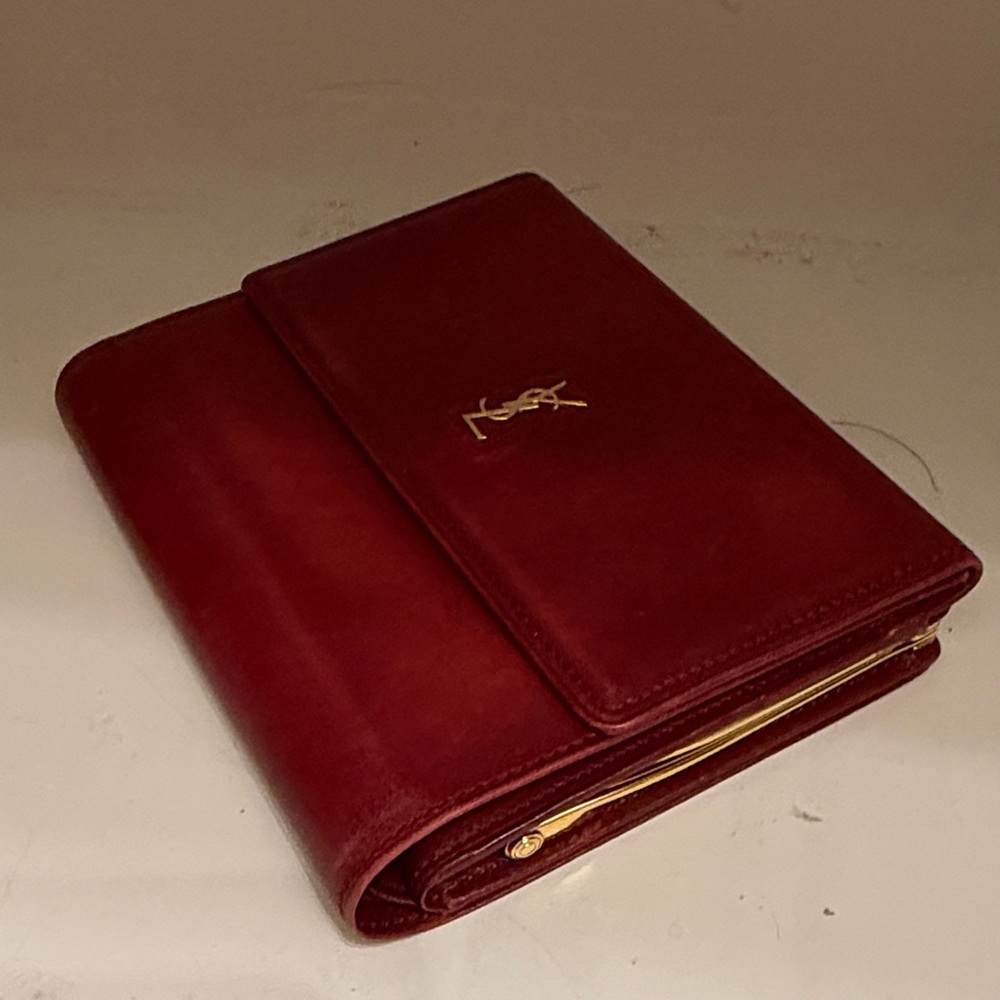 YSL Red Leather kiss lock Clutch - Picture 2 of 6